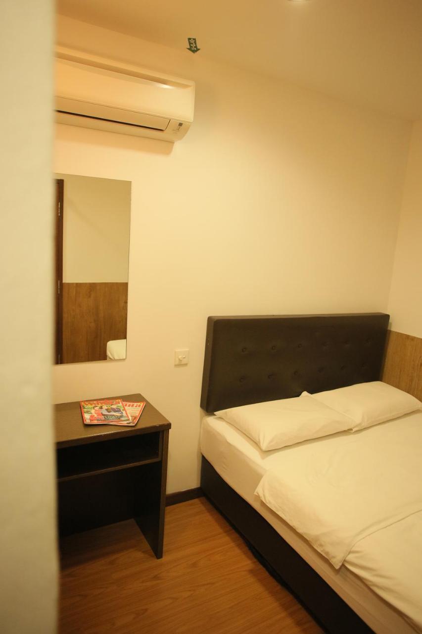 N K Hotel Muar Zewnętrze zdjęcie