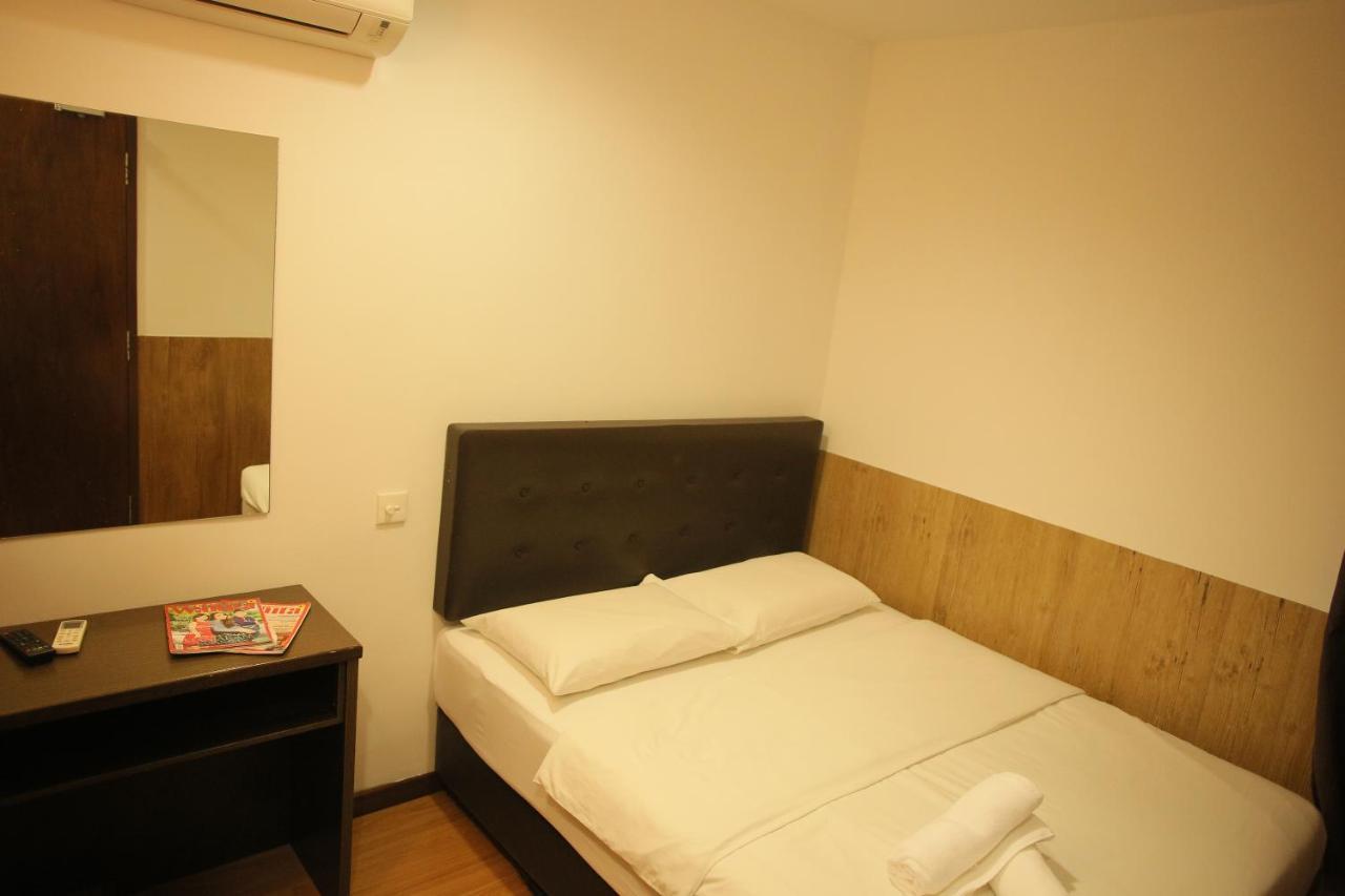 N K Hotel Muar Zewnętrze zdjęcie